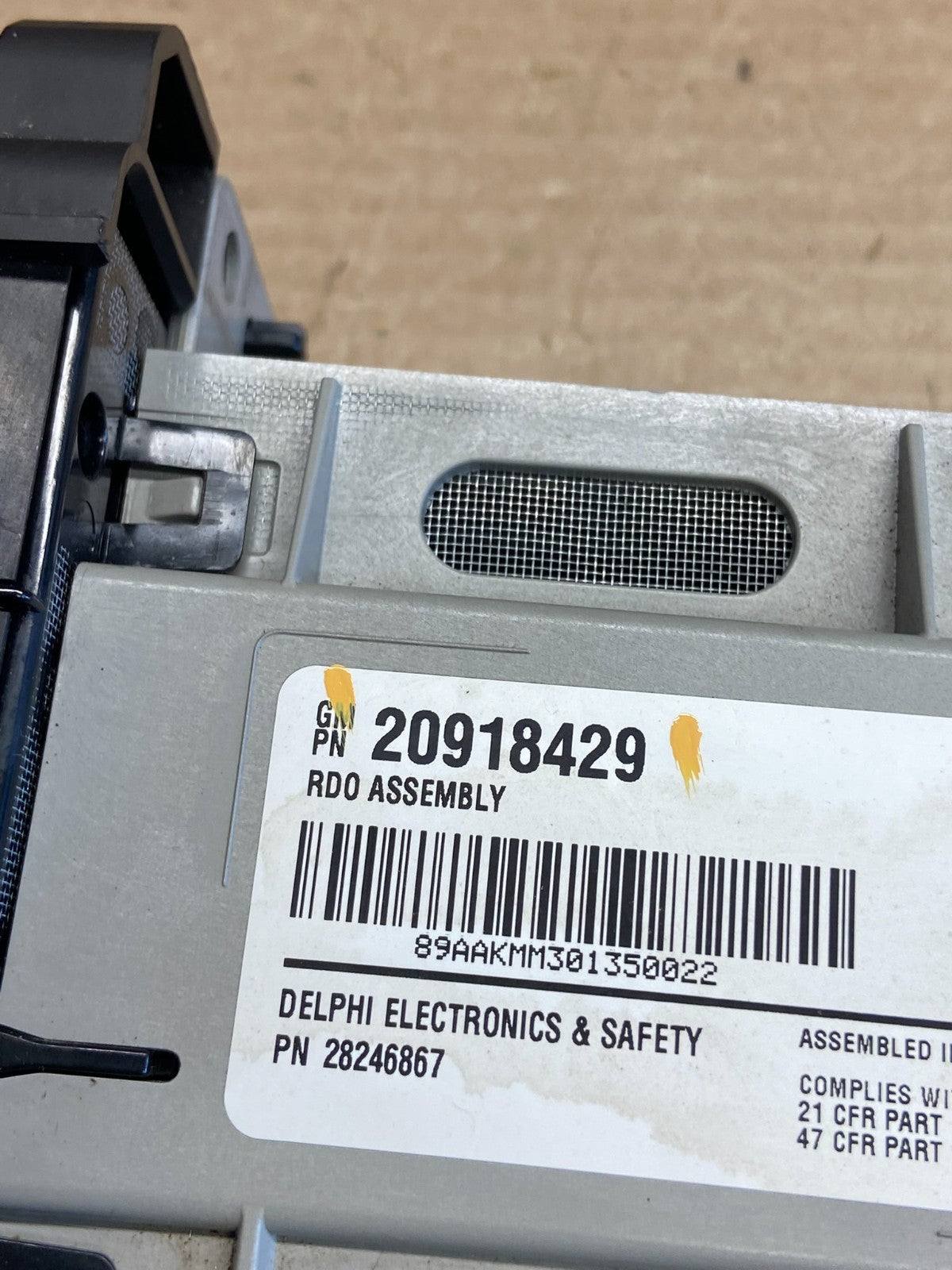 2007 to 2014 GMC Chevy Truck Yukon Silverado AM FM Radio AH1516 DG6