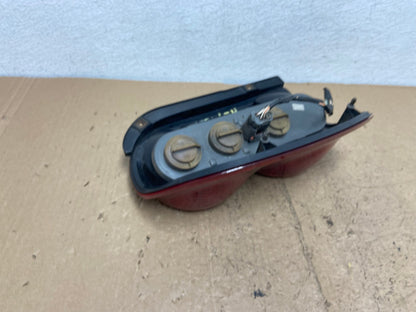 2005 2006 2007 Jeep Liberty Right Passenger Rh Side Tail Light AC7424 LK4