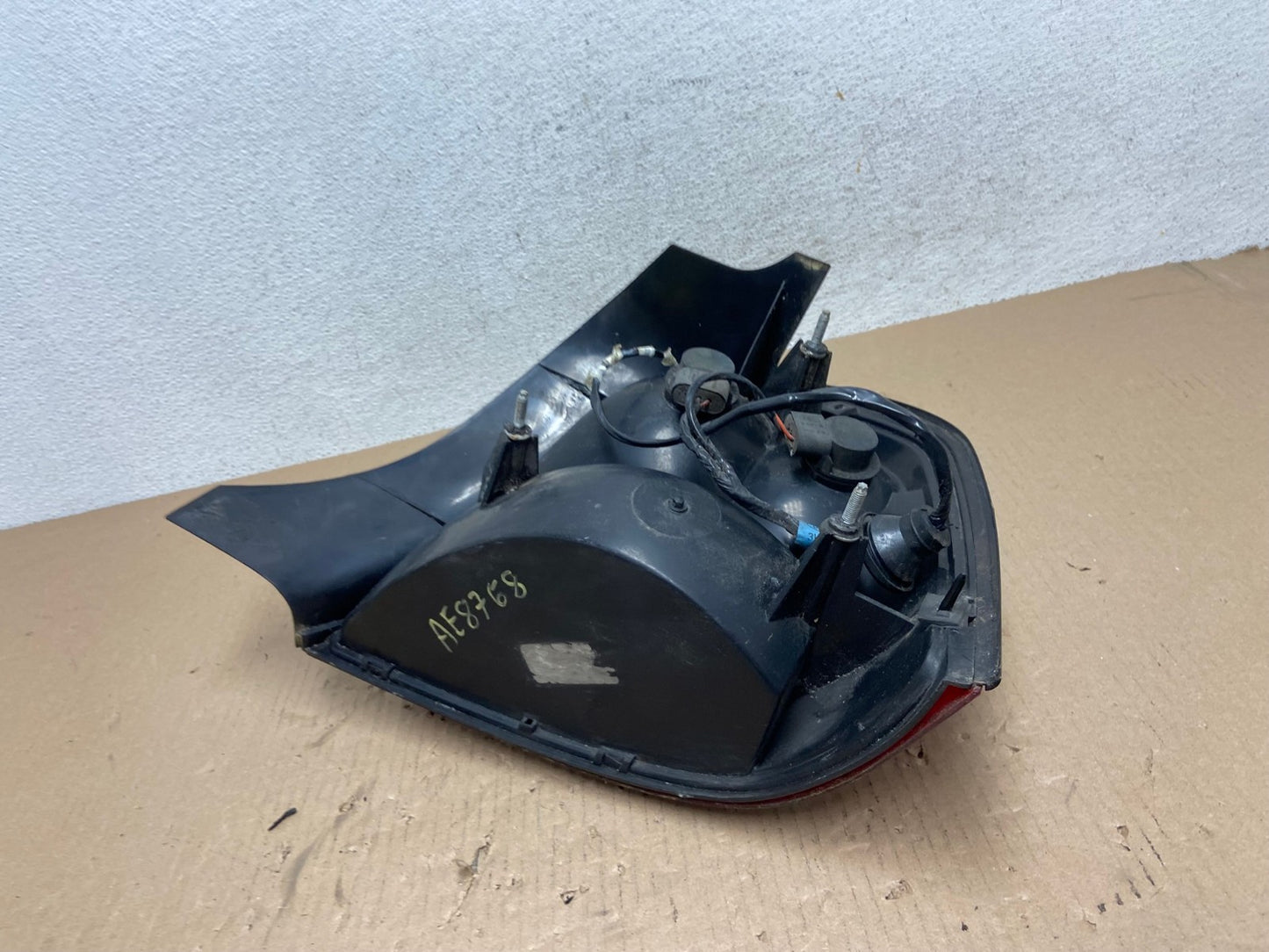 2003-2011 Mercury Grand Marquis Left Driver Lh Side Tail Light AE8768 LK6