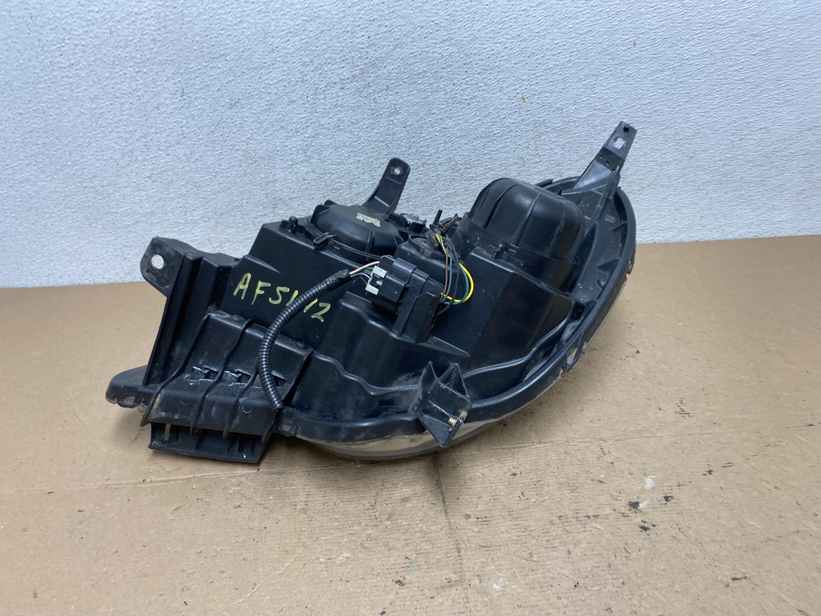 2010 - 2015 Chevrolet Equinox Halogen Headlight Right Passenger Side AF5142 DW7
