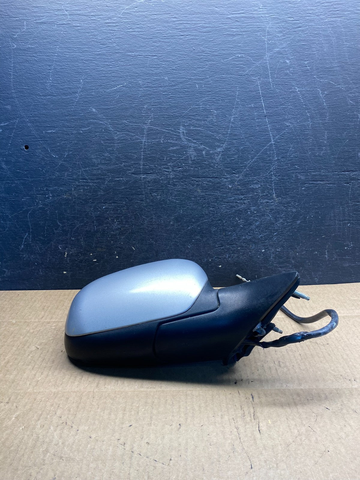 2003 to 2011 Ford Crown Victoria Right Passenger View Door Mirror AG7292 DW3