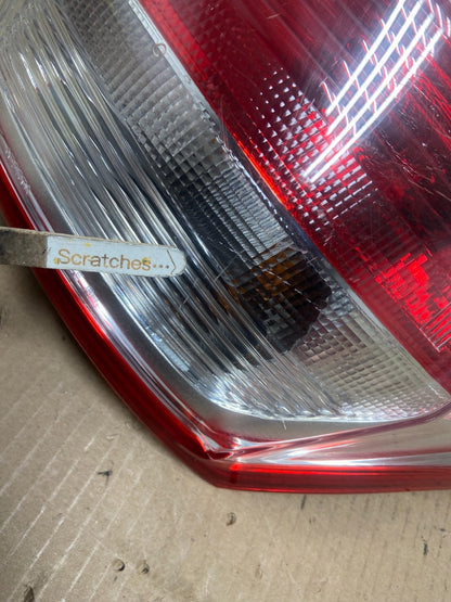 2013 to 2016 Ford Escape Right Passenger RH Side Tail Light AI9505 LK3