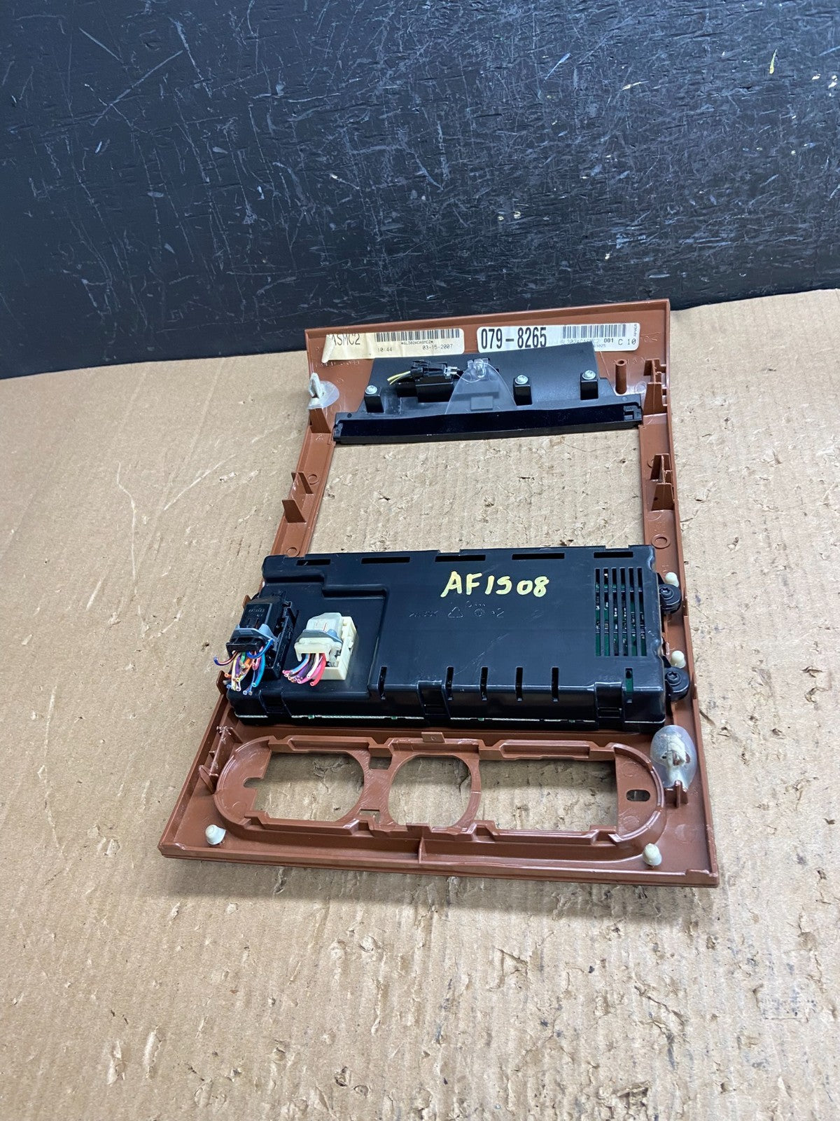 2004 to 2008 Ford F150 Radio Climate Dash Bezel Surround Black AF1508 DG3