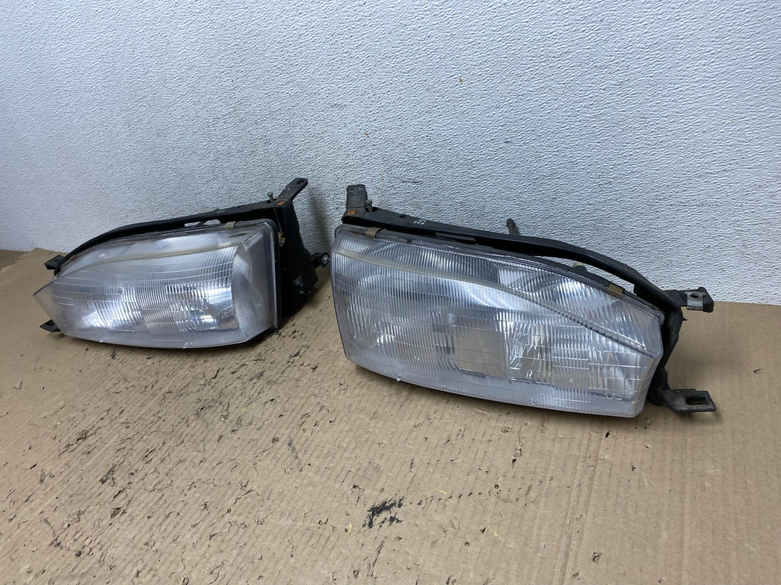 1992 1993 1994 Toyota Camry Left+Right Halogen Headlights AF7185 DW1