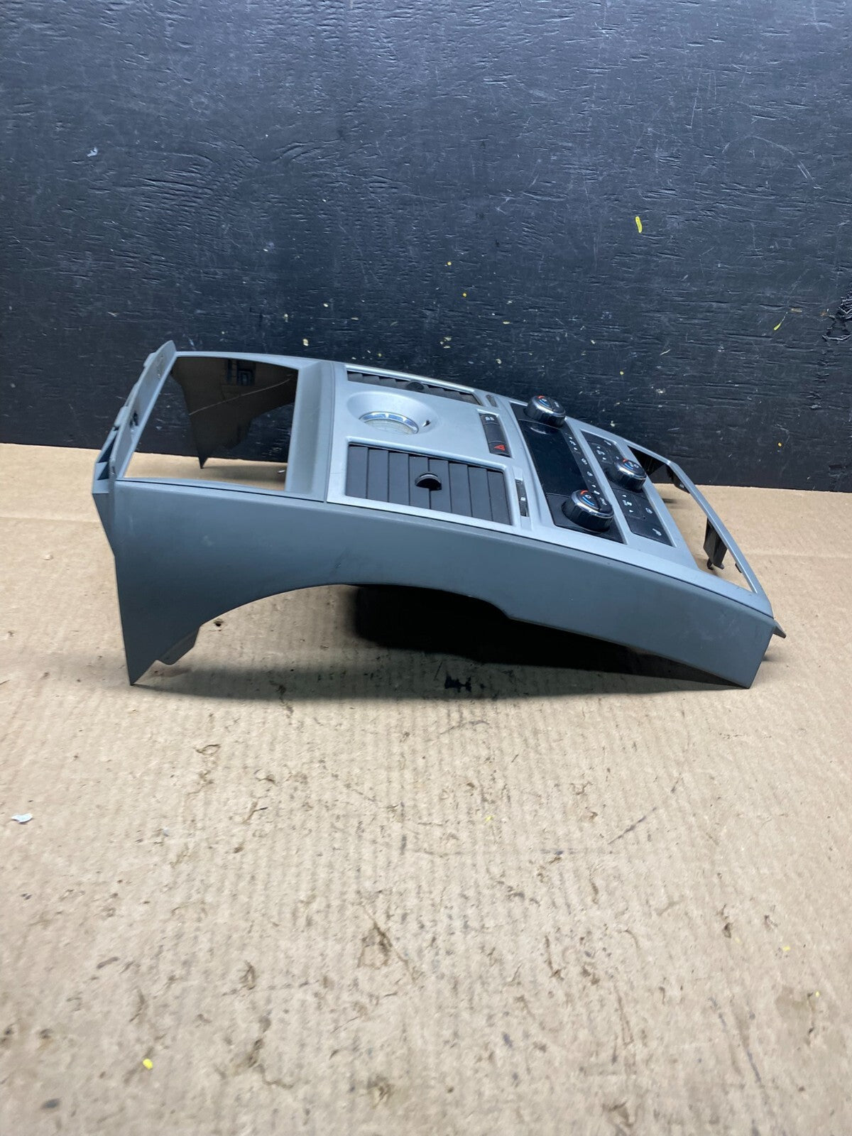 2008-2010 Dodge Grand Caravan Radio Bezel Climate Control Hea AC Heater O7068 DG4