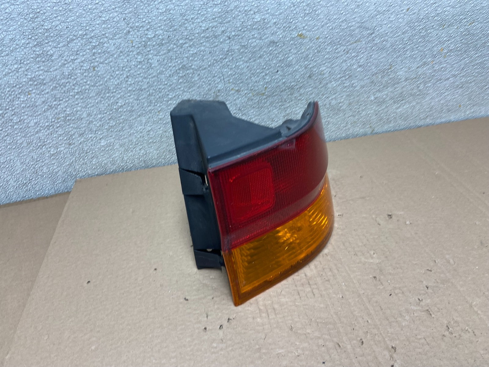 2002 2003 2004 Honda Odyssey Right Passenger Side Tail Light Oem AB2397 LK2
