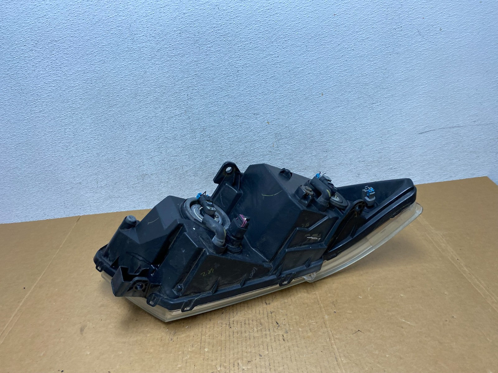 2009 to 2017 Dodge Journey Headlight Left Driver Lh Side Halogen AD9251 DW4