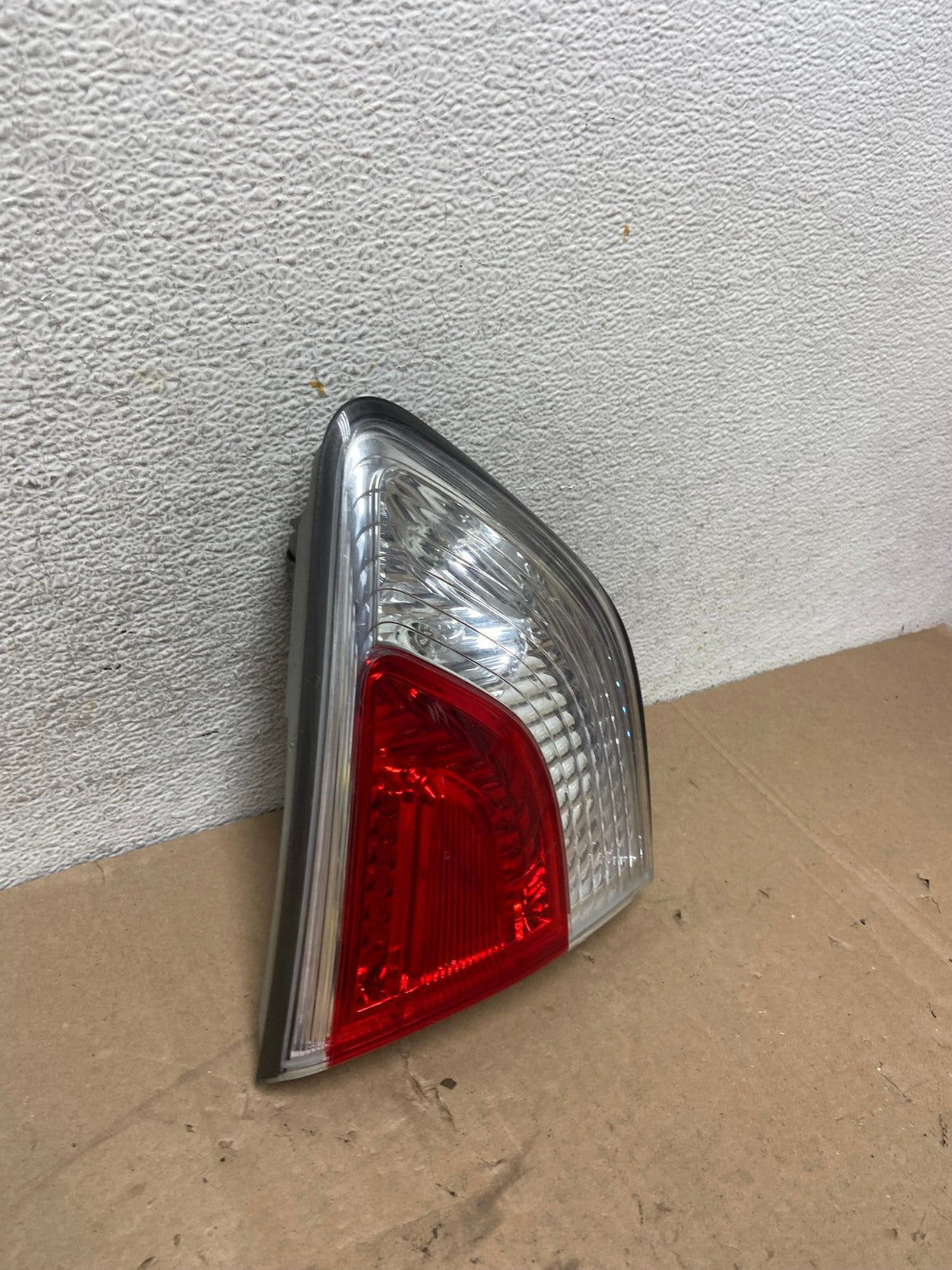 2013 to 2016 Nissan Pathfinder Left Driver Inner Tail light AG4833 LK2