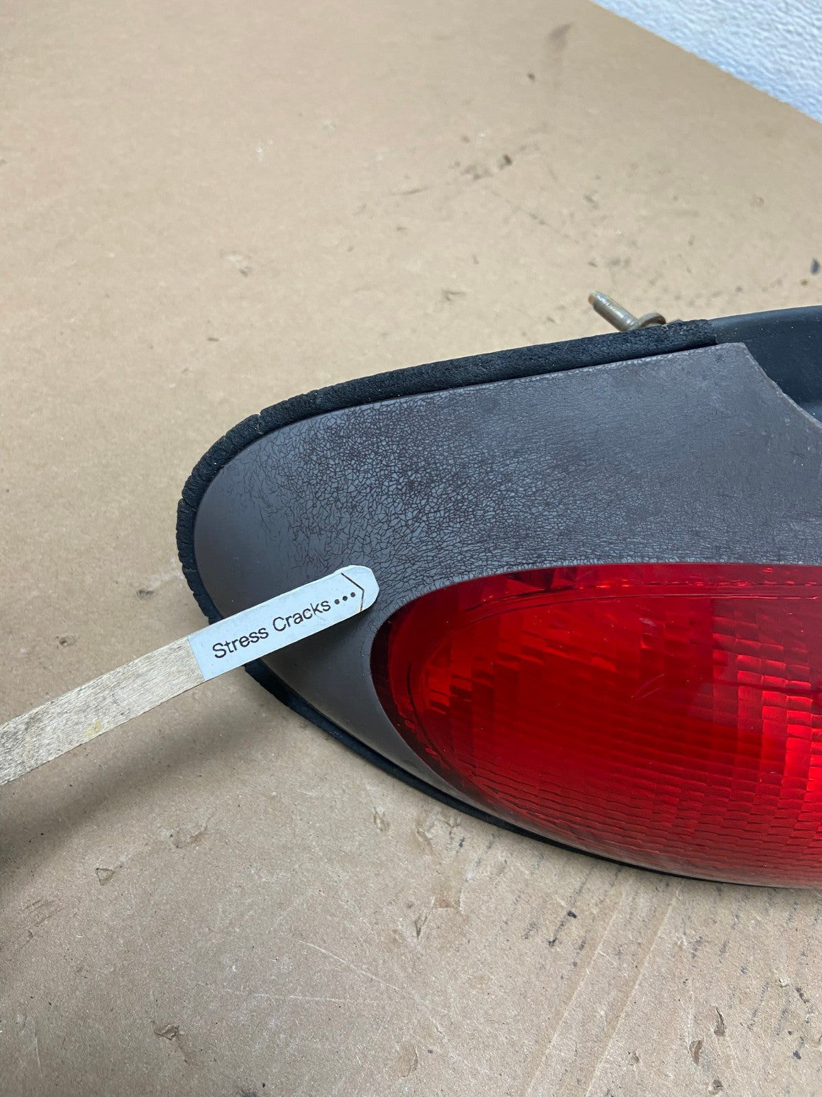 1996 to 1997 Ford Taurus Left Driver Lh Side Tail Light AD8050 LK4