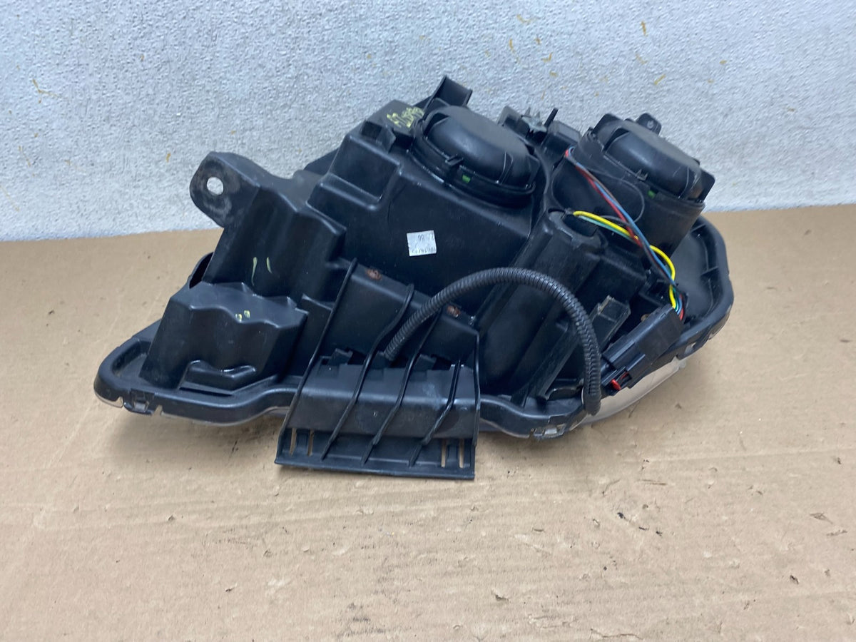 2010 to 2015 GMC Terrain Halogen Passenger Right Rh Side Headlight AI0898 DW9