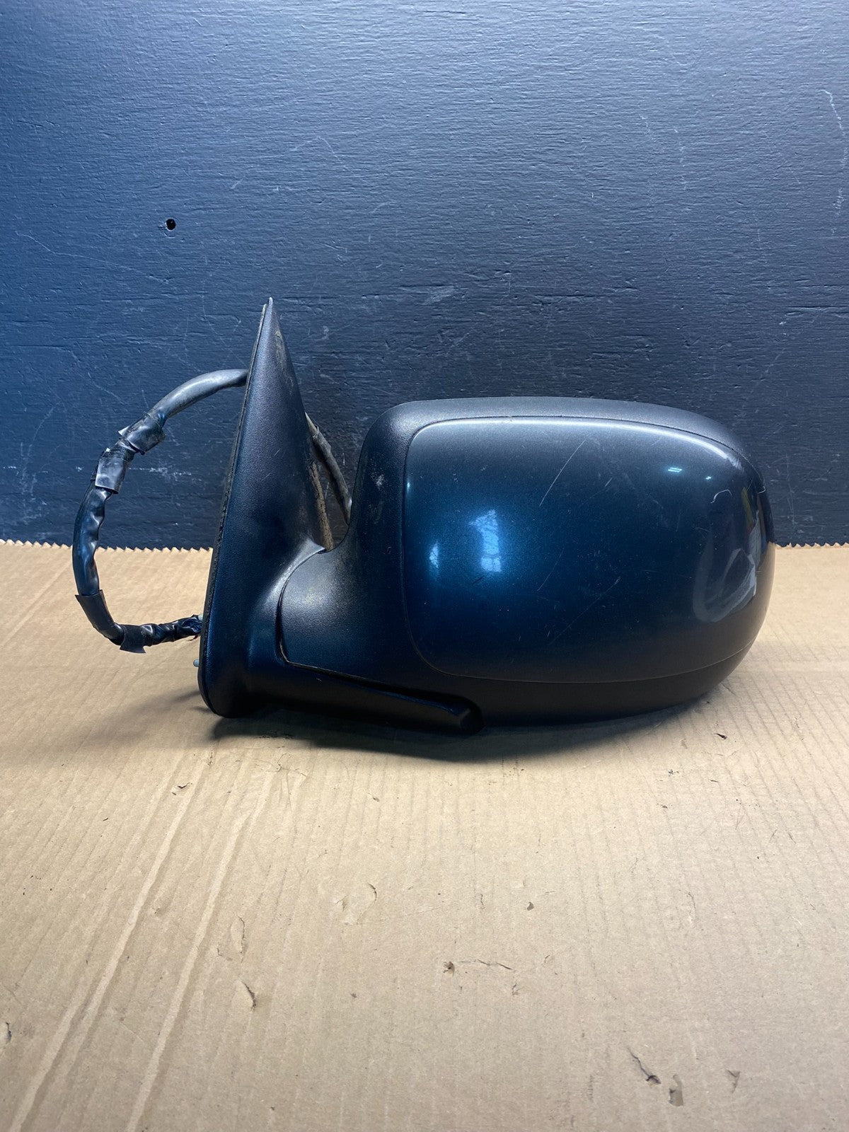 2003-2006 Chevrolet Tahoe Suburban Left Driver LH Turn Door Mirror AC7875 DG0