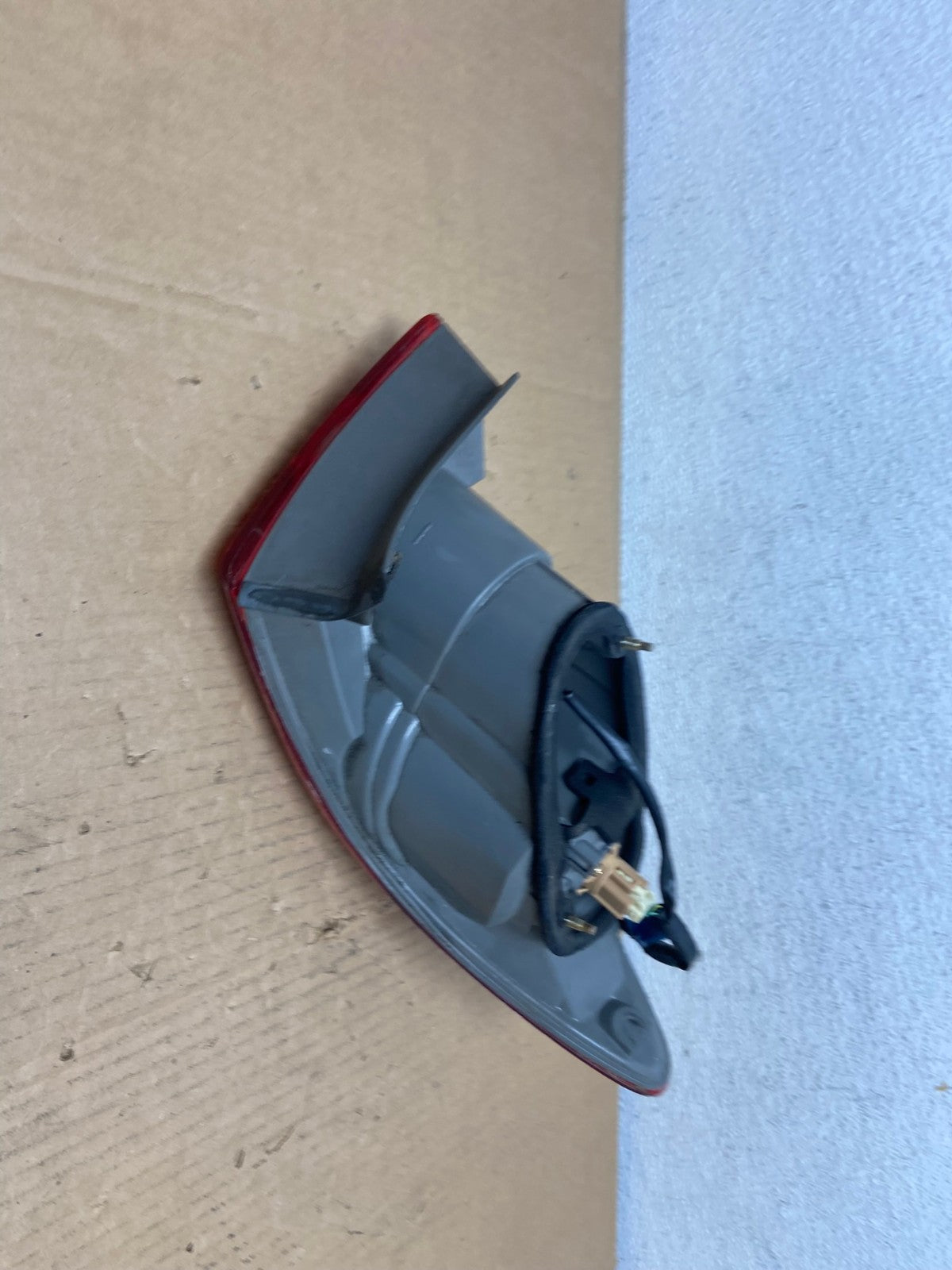 2003 - 2005 Mazda 6 Right Passenger Rh Side Tail Light AD0905 LK4