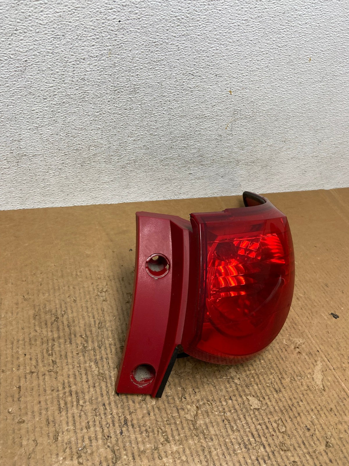 2009 2010 2011 2012 Chevrolet Traverse Right Passenger Tail Light AE2642 LK2