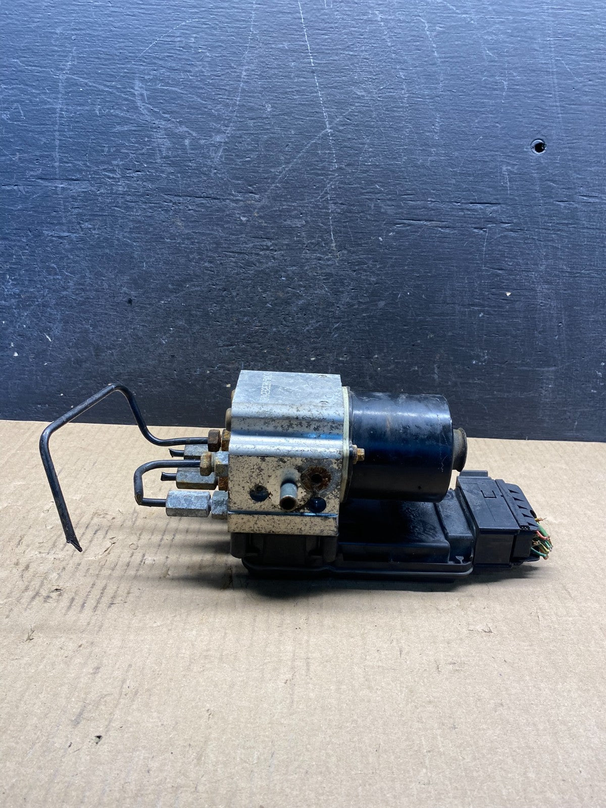 2004 2007 Ford E250 E350 Econoline Anti-Lock ABS Antilock Brake Pump ag9756 DG2
