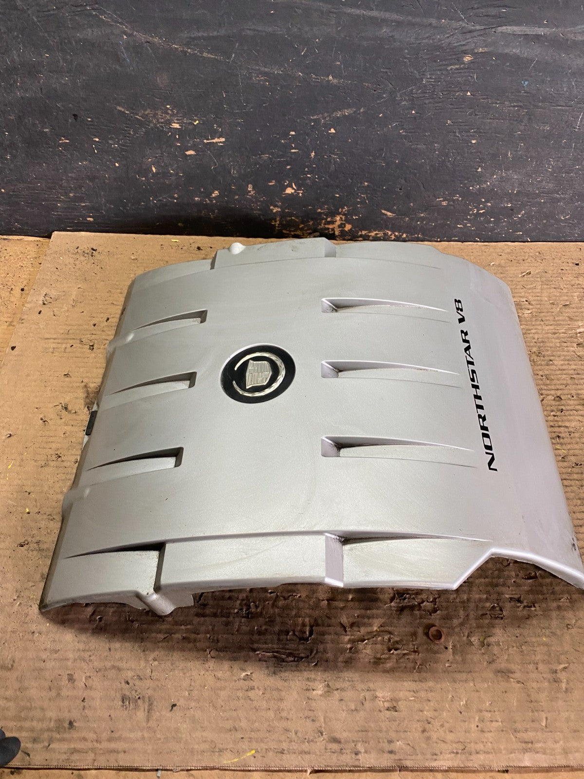 1997 to 2004 Cadillac Deville Seville Northstar Engine Motor Cover s59373