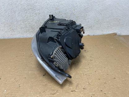 2009-2011 Bmw 3 Series 328i 4/D Sedan Right Passenger Headlight Xenon AH88898