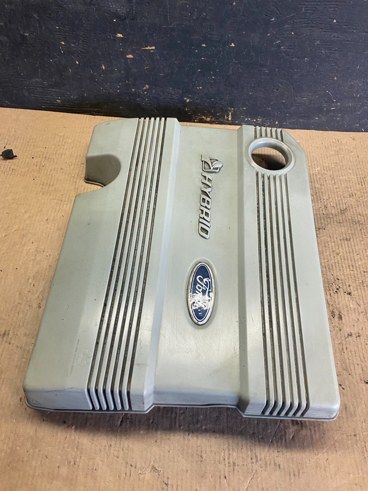 2006 to 2008 Ford Escape Hybrid Engine Motor Cover Oem p6330 DG3