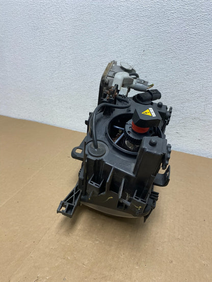 2002 to 2003 BMW 325Ci 330Ci E46 Coupe Right Passenger Xenon Headlight AC5634 DW7