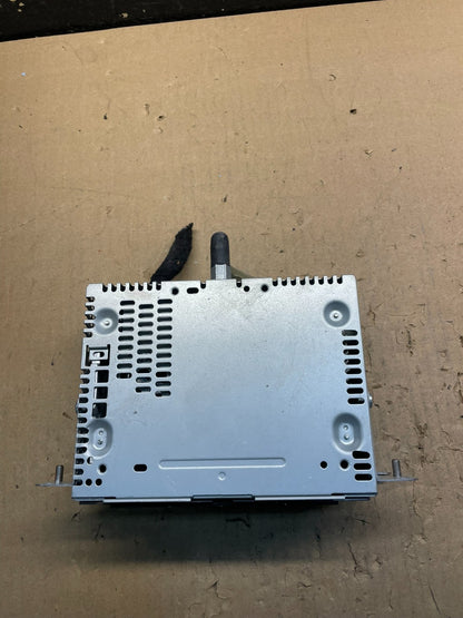 2012 to 2014 Ford Edge AM/FM Radio Reciever OEM w4384 DG4