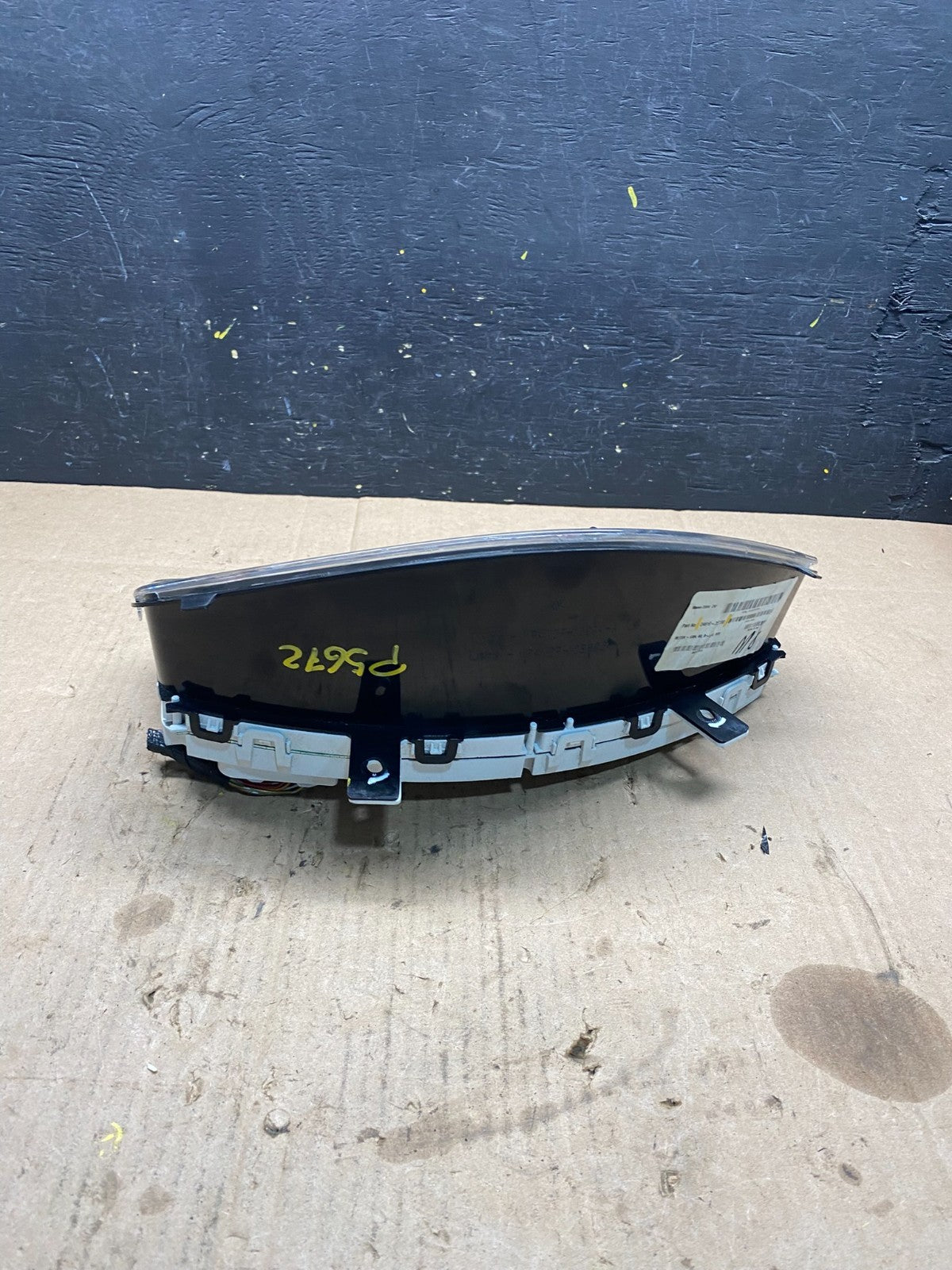 2004 to 2005 Nissan Titan Speedometer Cluster Gauge Bezel P5672 DG3