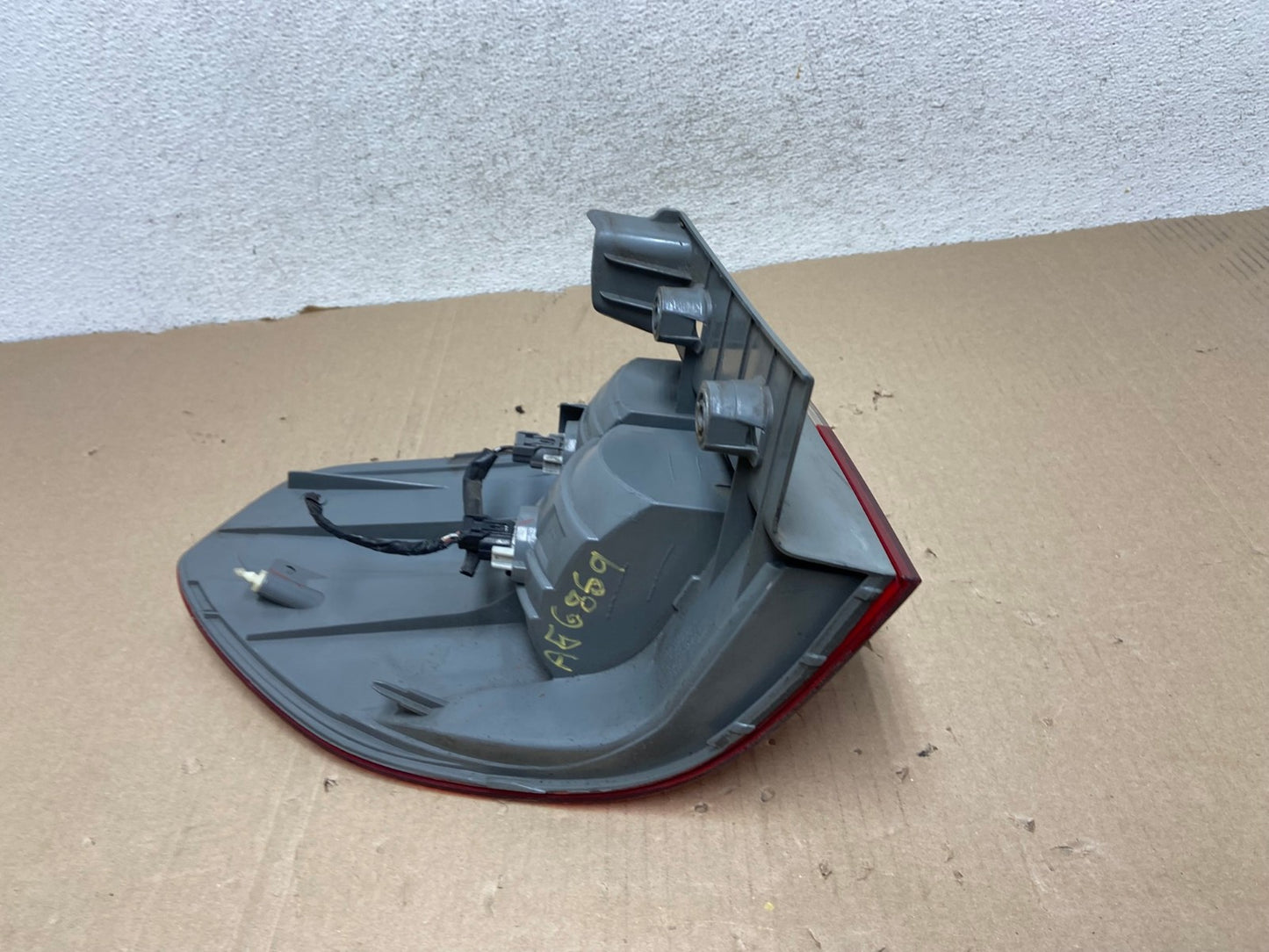 2005 2006 2007 Honda Odyssey Right Passenger RH Side Tail Light AG6869 LK5