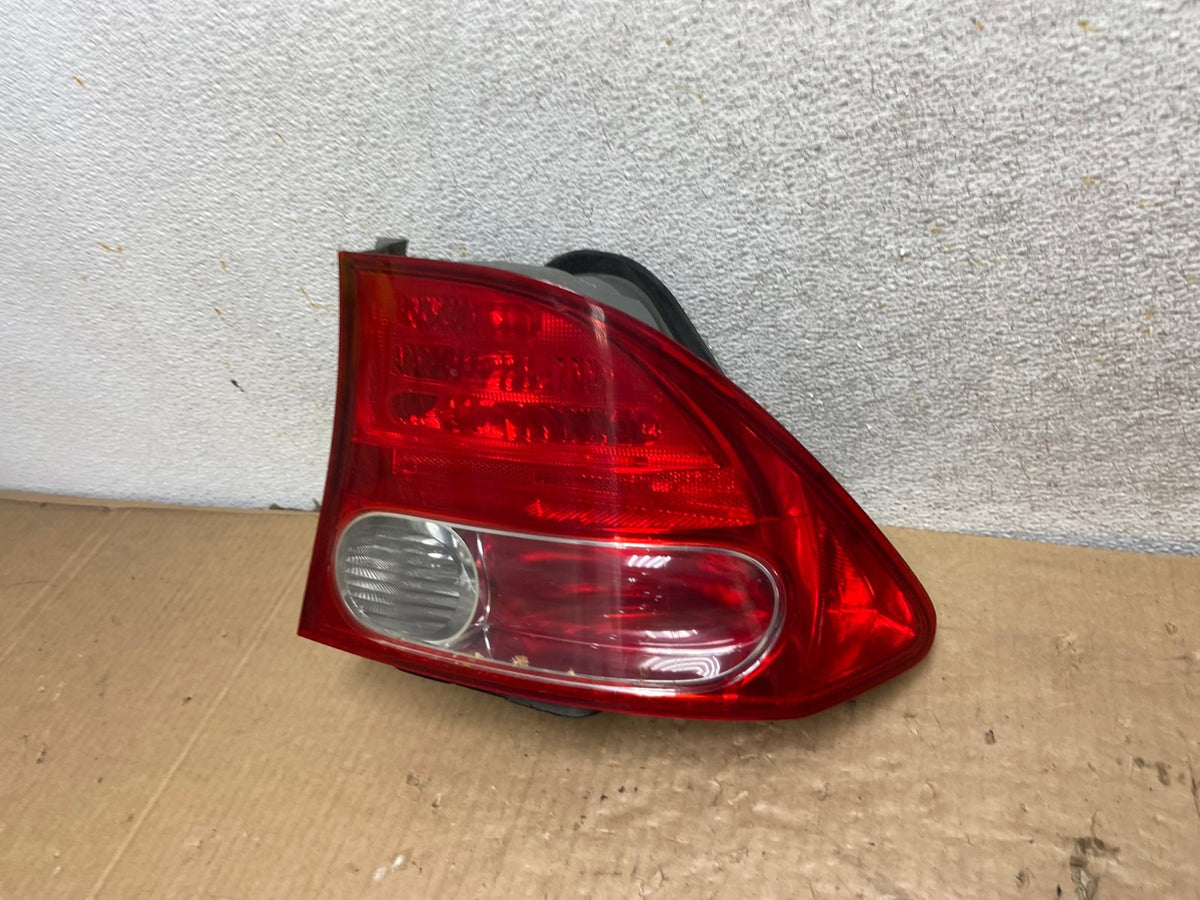 2006 2007 2008 Honda Civic Right Passenger Rh Side Tail Light AI8260 LK1