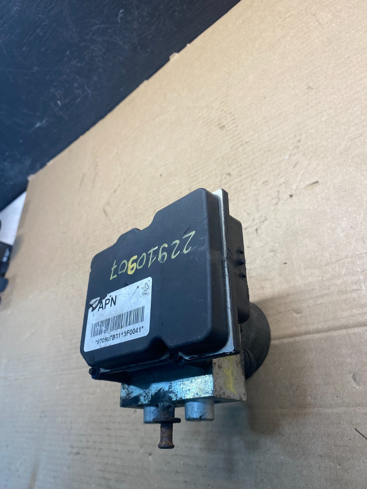 2009 to 2014 Cadillac Escalade ABS Pump Anti Lock Brake Module ac4556 DG1