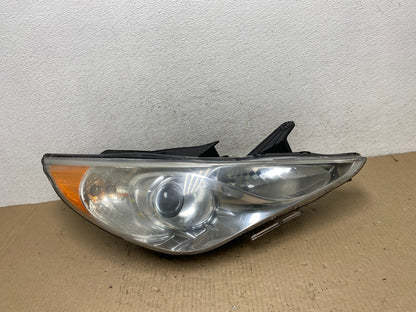 2011 - 2014 Hyundai Sonata Right Passenger Rh Side Headlight Halogen AE9749 DW0