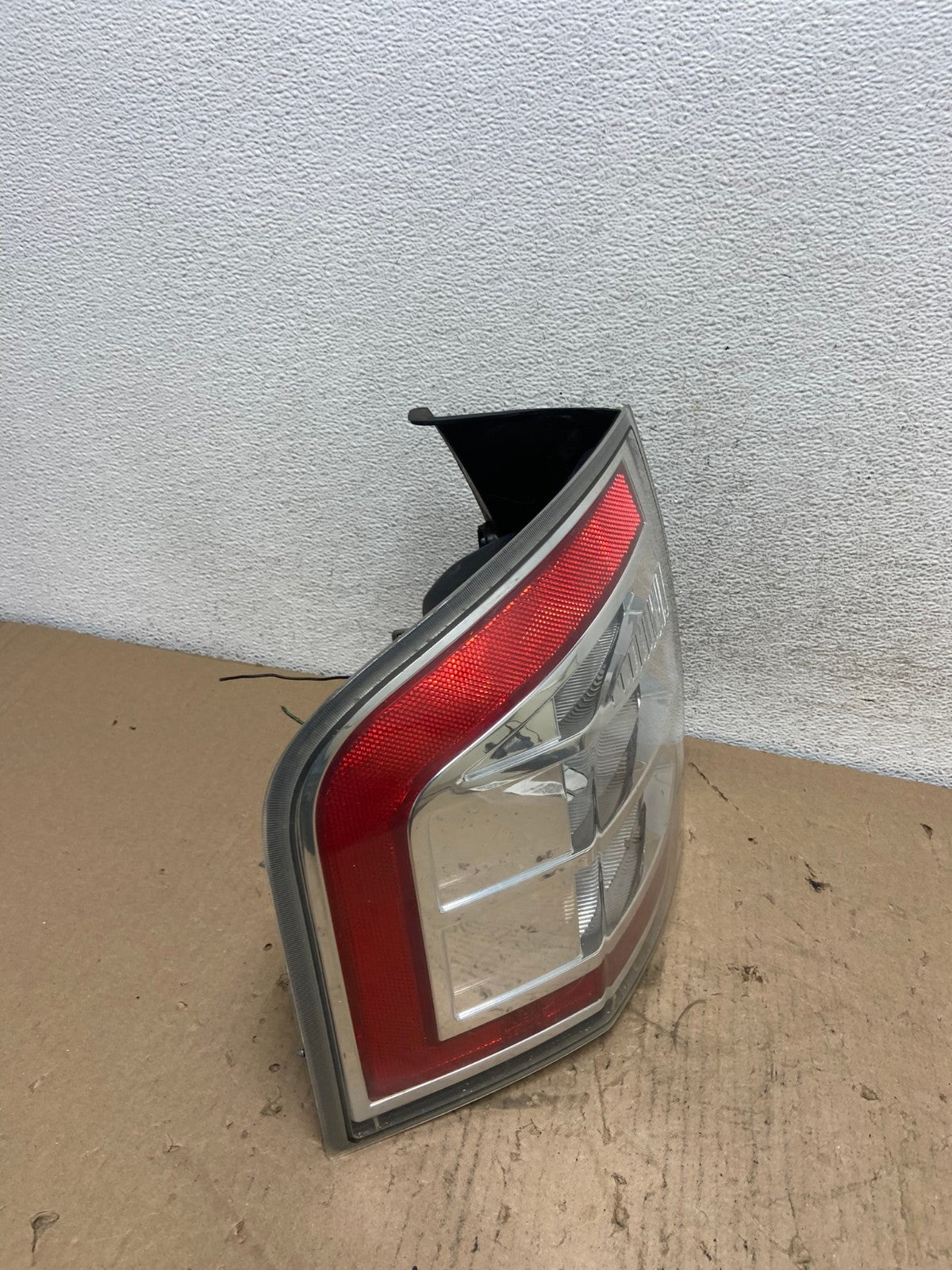 2007 to 2010 Ford Edge Tail light Left Driver Side AF3314 LK2