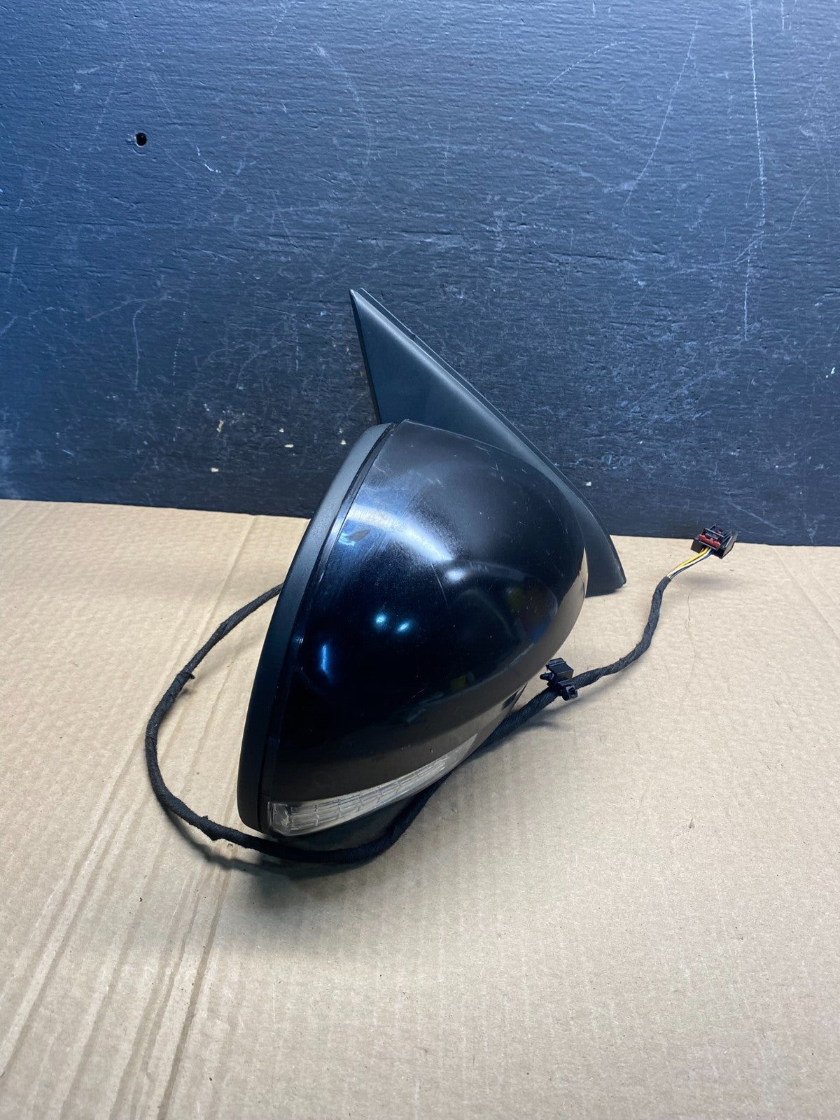 2009 to 2018 Volkswagen Tiguan Right Passenger View Door Mirror AF6948 DG1