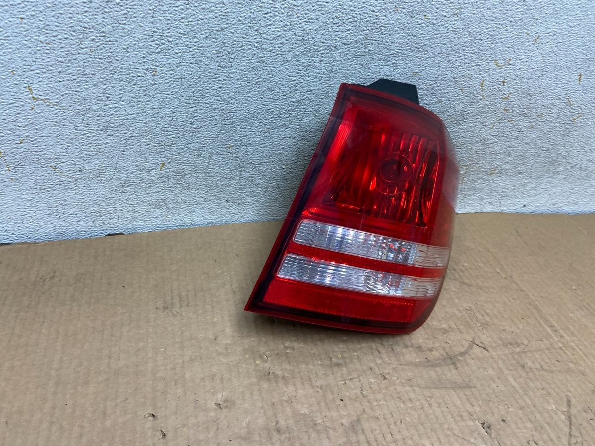 2009 - 2011 Dodge Journey Right Passenger Side Tail Light AI7843 LK2