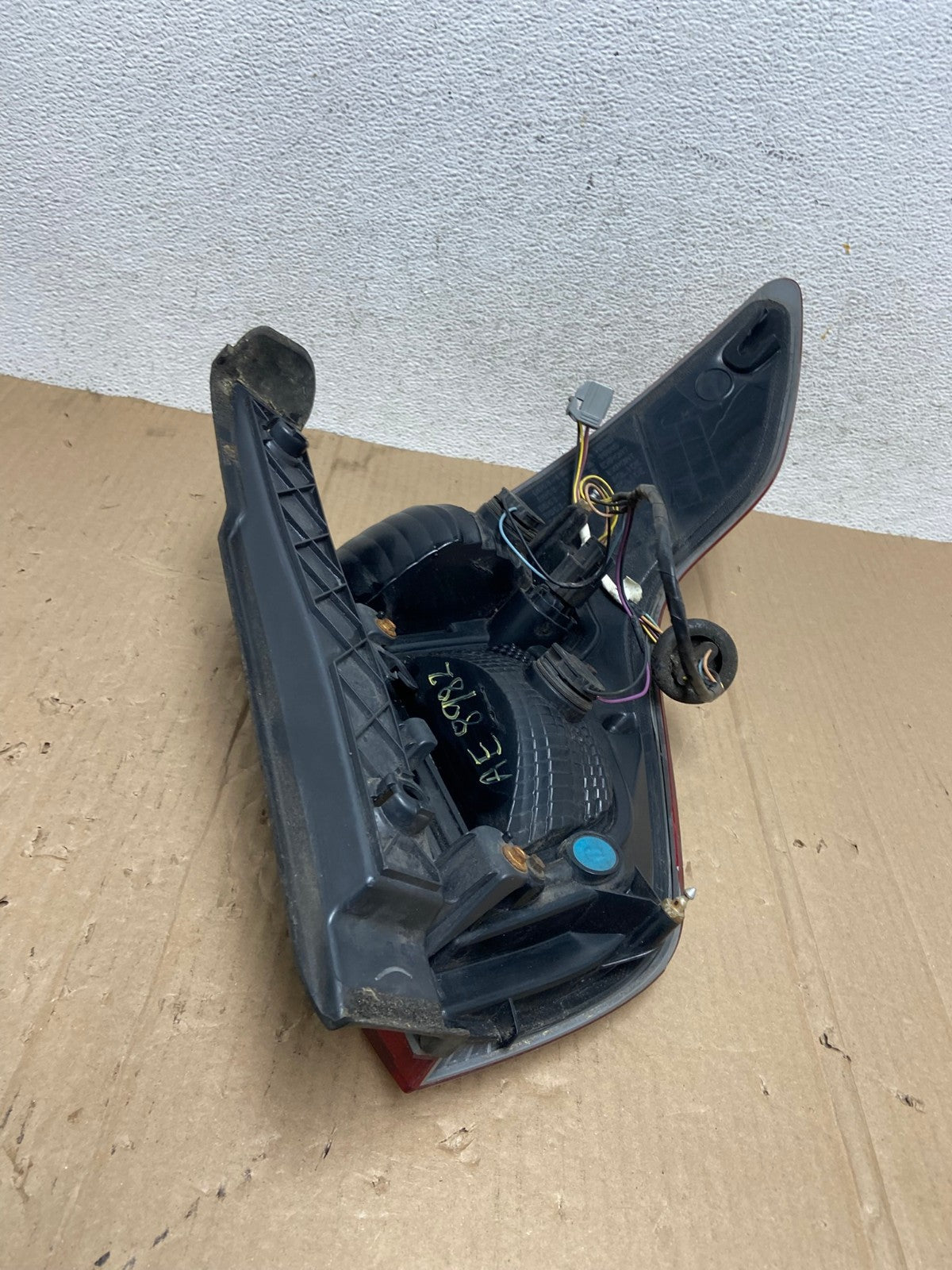 2011 2012 2013 2014 2015 Ford Explorer Left Driver LH Side Tail light AE8982 LK5