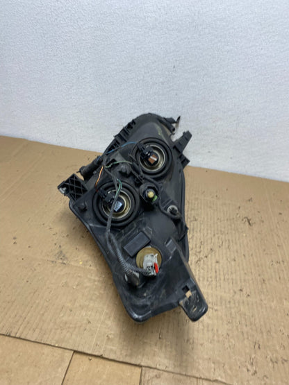 Sedan 2010 2011 2012 Nissan Altima Headlight Right Passenger Rh OEM AC4189 DW7