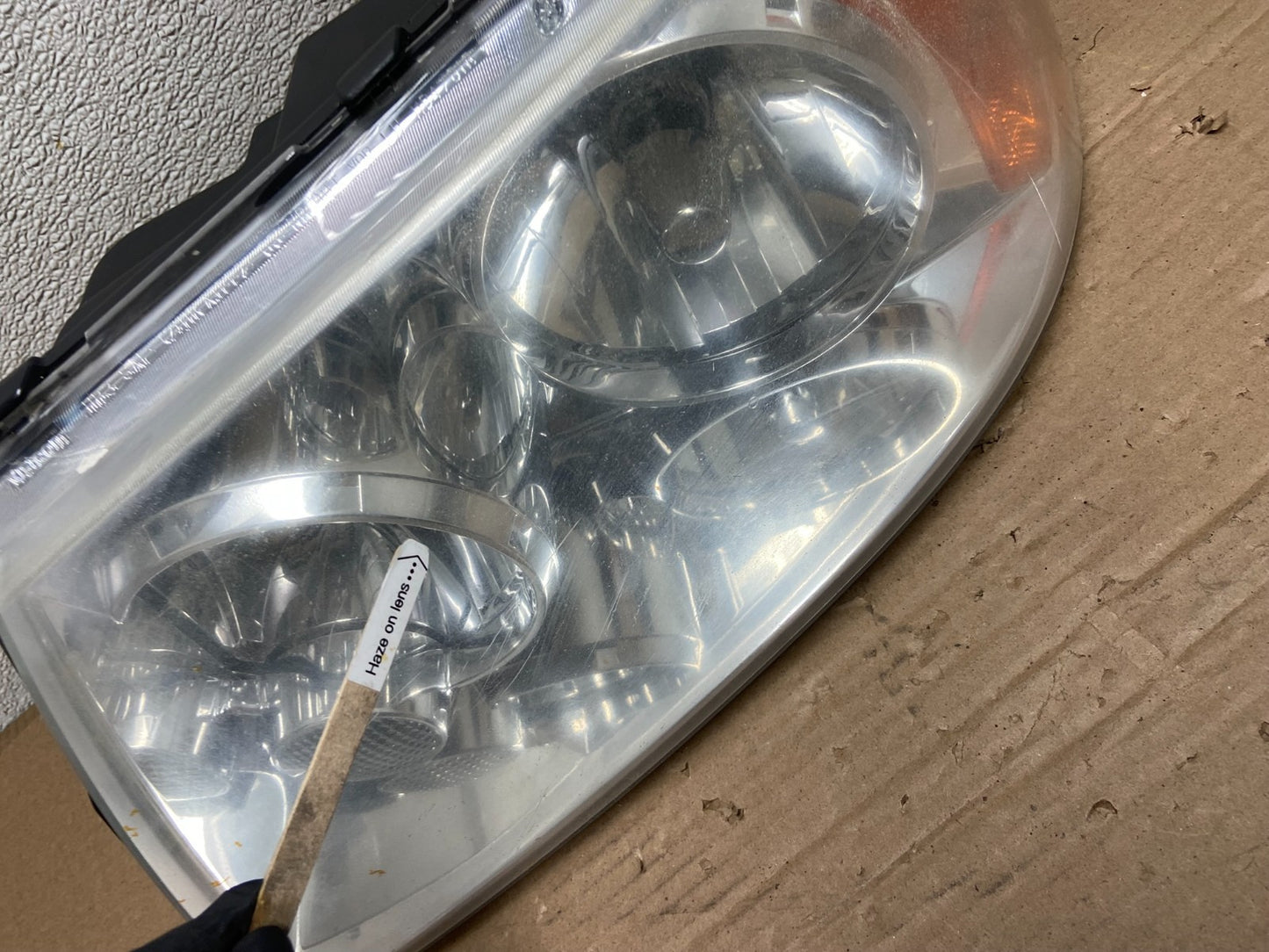 Xenon 2003-2006 Lincoln Navigator Left Driver Side Headlight OEM AB1360 DW5