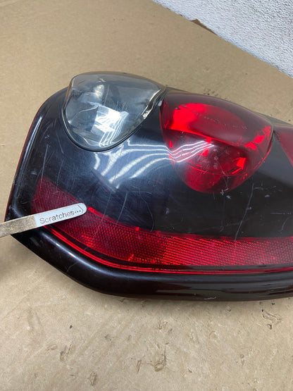 2002 to 2009 Chevrolet Trailblazer Right Passenger Rh Tail Light AF7447 LK3