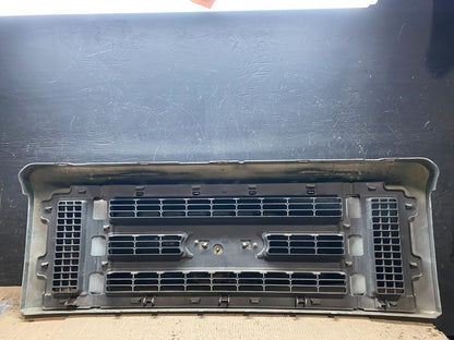 2008 to 2014 Ford Econoline E150 E250 Front Upper Chrome Grill Grille X9387 DG8