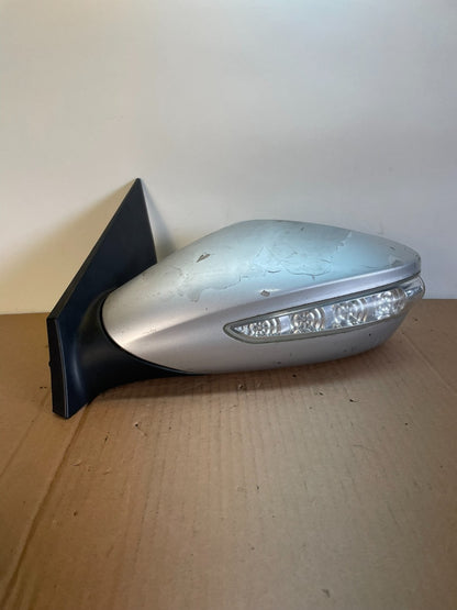 2011 - 2015 Hyundai Sonata Left Driver View Turn Sgn Door Mirror AG7753 DW0