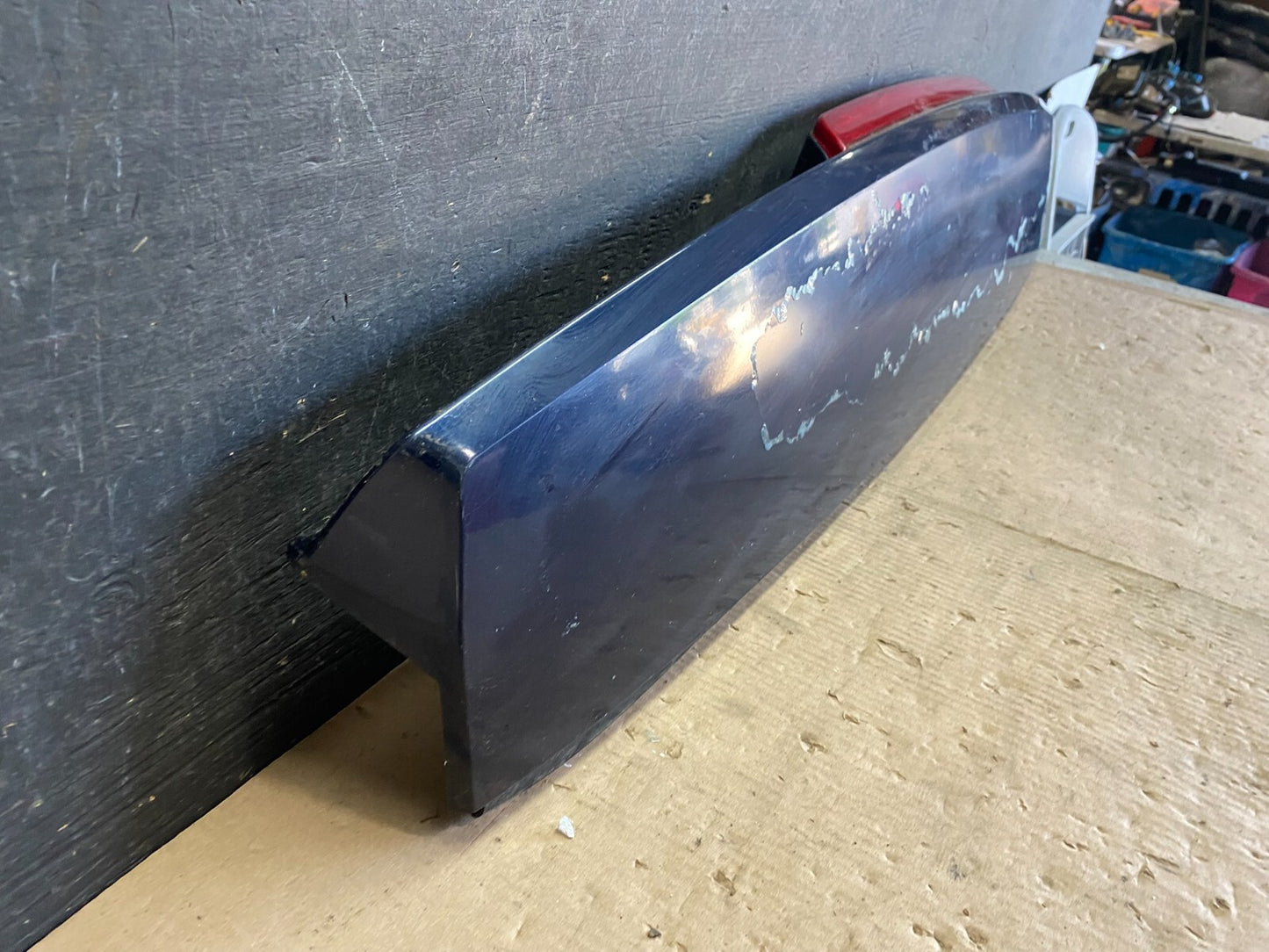 2007-2014 Chevrolet Tahoe Suburban Yukon Spoiler Wing 3rd Brake Light n5725 DG2