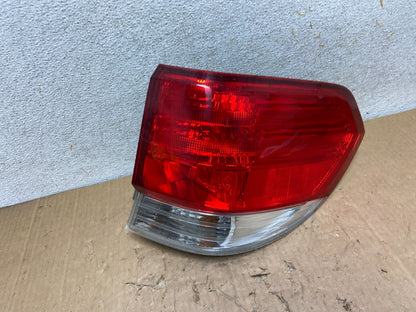 2008 2009 2010 Honda Odyssey Right Passenger Side Tail Light AI9264 LK0