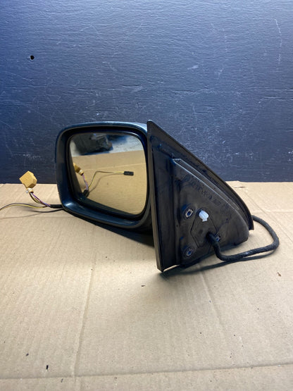 2004 to 2007 Volkswagen Touareg Left Door Power View Door Mirror AD1800 DG11