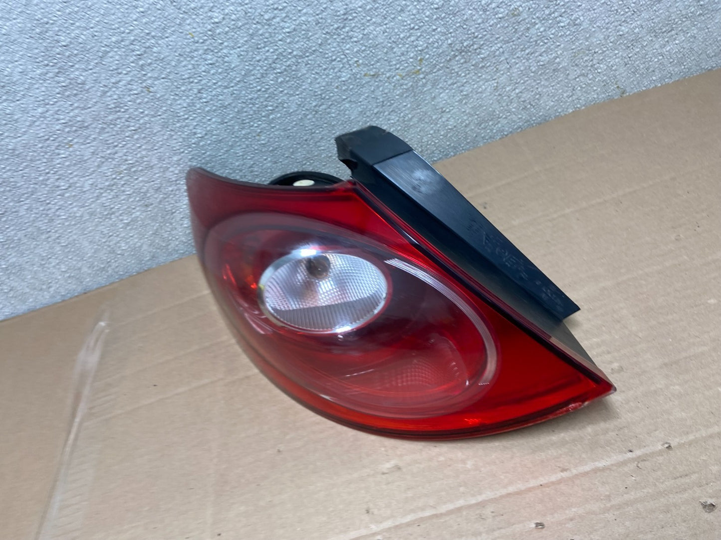 2009-2012 Volkswagen CC Left Driver LH Side Tail Light OEM AA8644 LK1