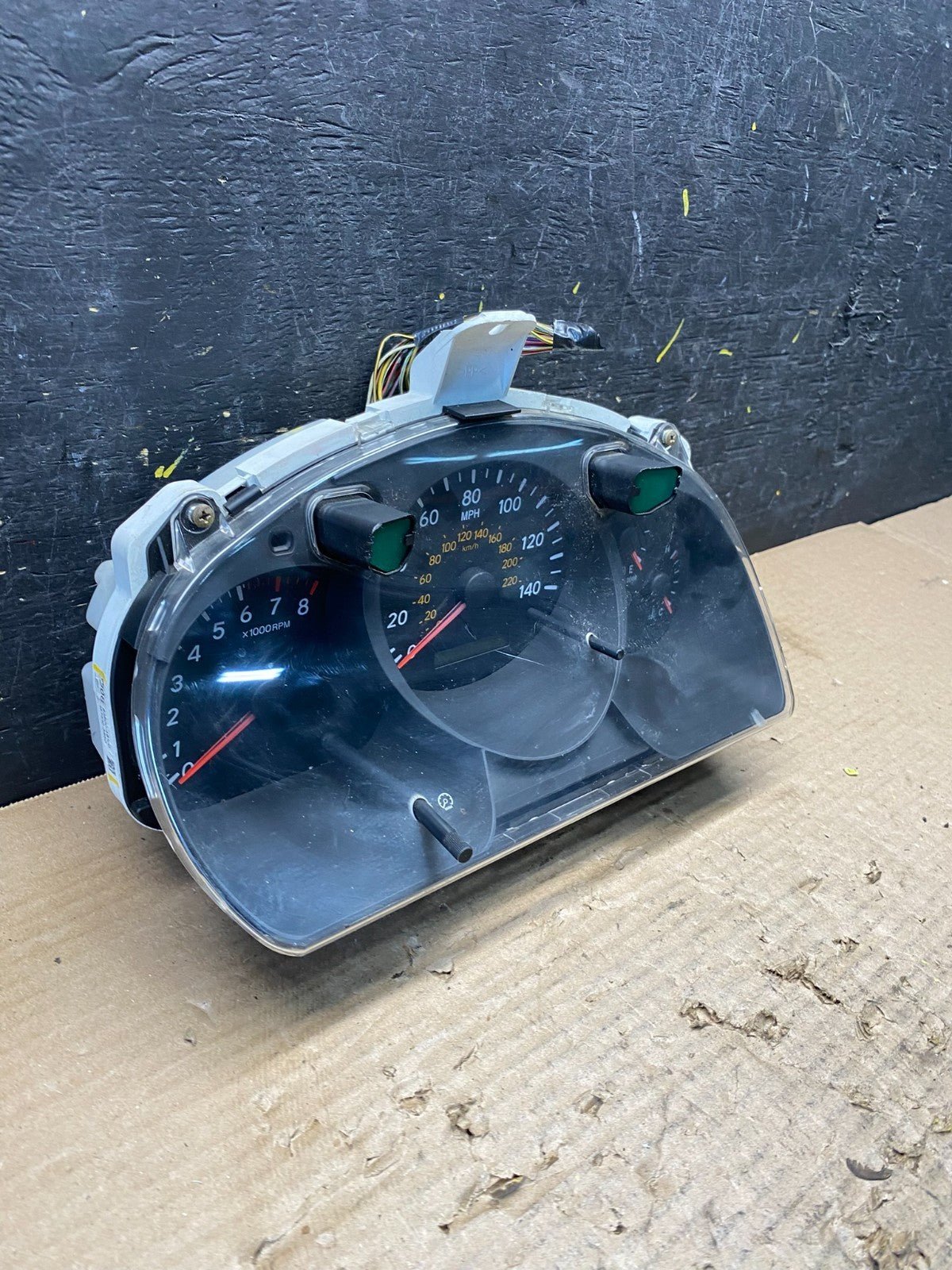 2001 2002 2003 Toyota Highlander Speedometer Insrument Gauge Cluster S3241 DG2