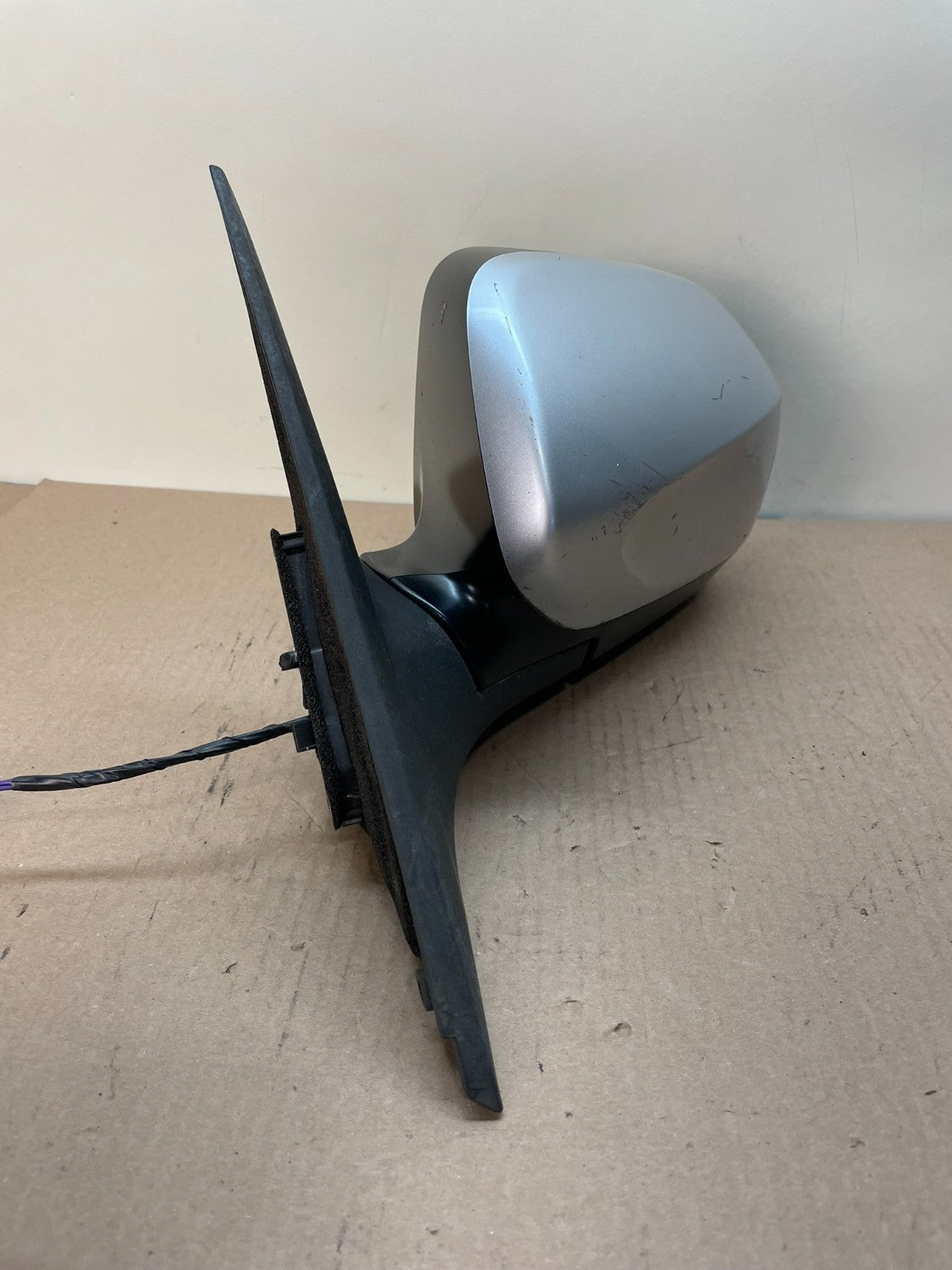 2009 to 2010 Subaru Forester Left Driver Side View Power Door Mirror AJ0623 DG1