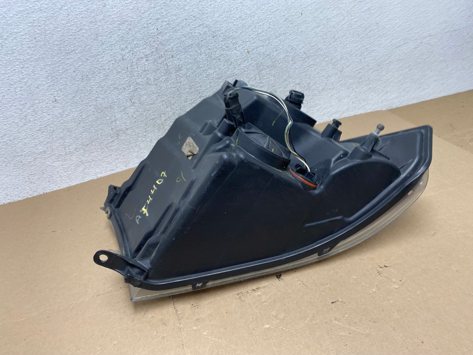 2009 to 2018 Ram 1500 Right Passenger RH Side Halogen Headlight AF4407 LK8