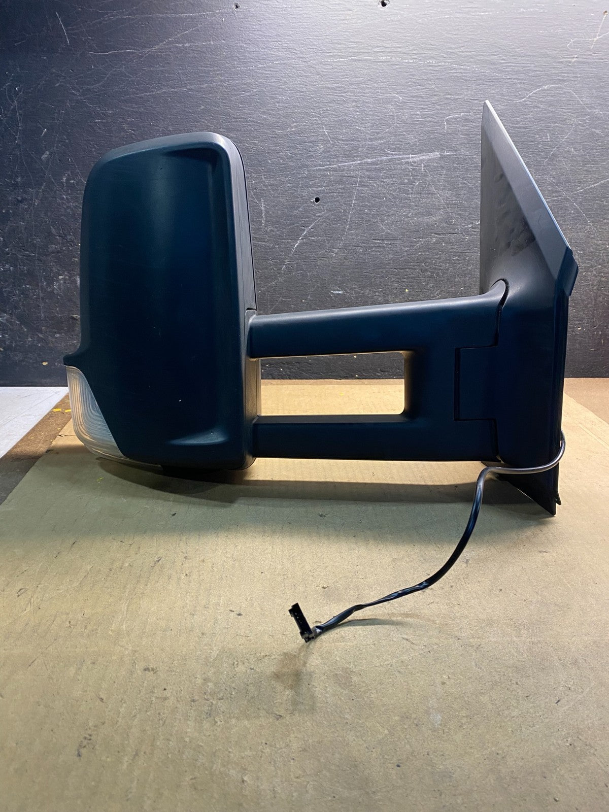 2007 to 2017 Mercedes-Benz Sprinter Right Passenger View Door Mirror OE Z2378 DG0