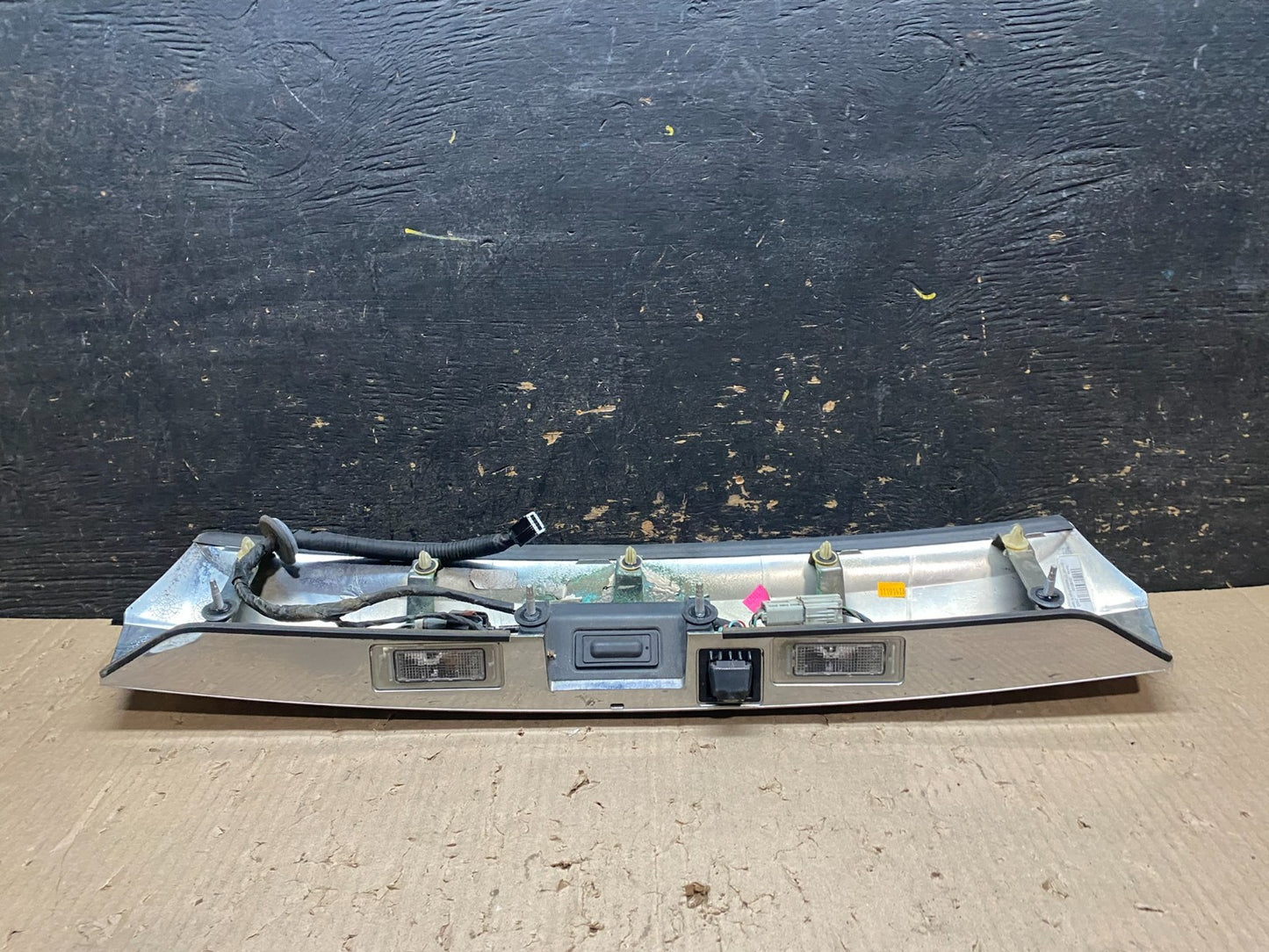 2010-2015 Gmc Terrain Lift Gate Handle Trim Back Up Camera Chrome Panel X8116 DG3