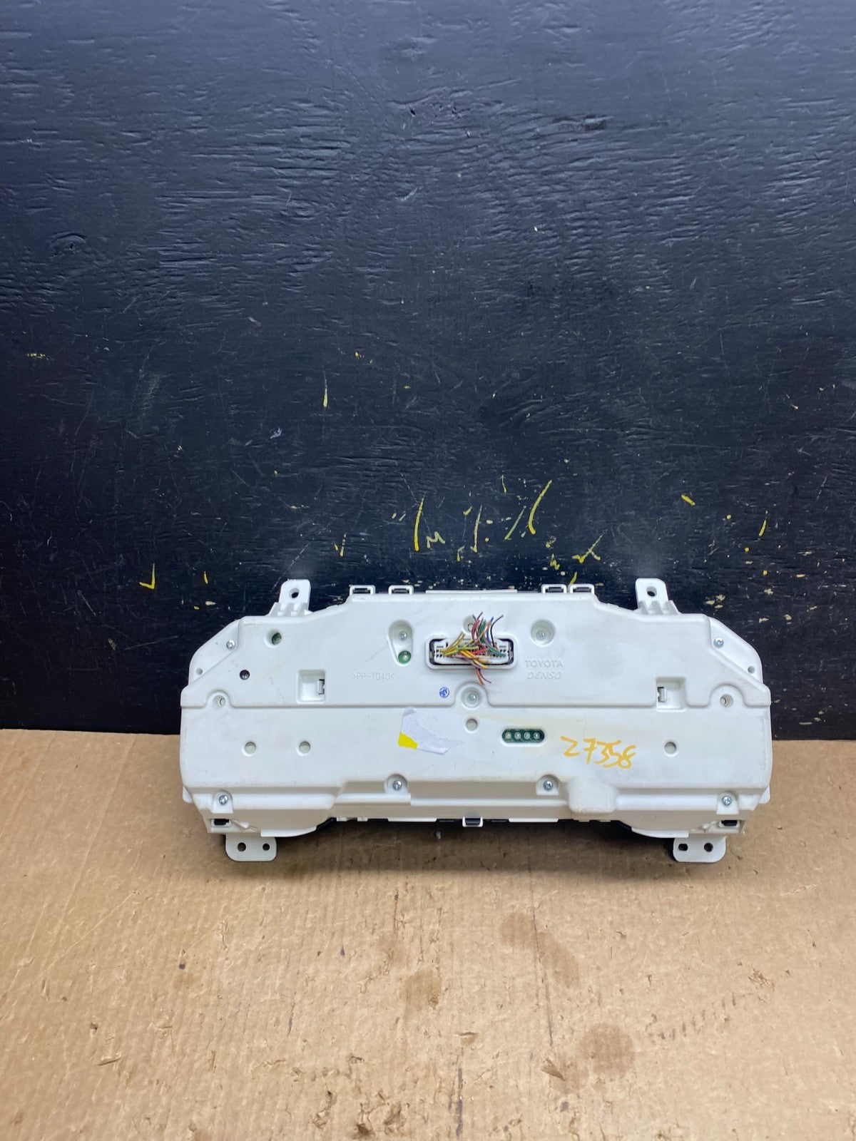 2008 2009 2010 Toyota Sienna Speedometer Cluster Gauge OEM Z7358  DG4
