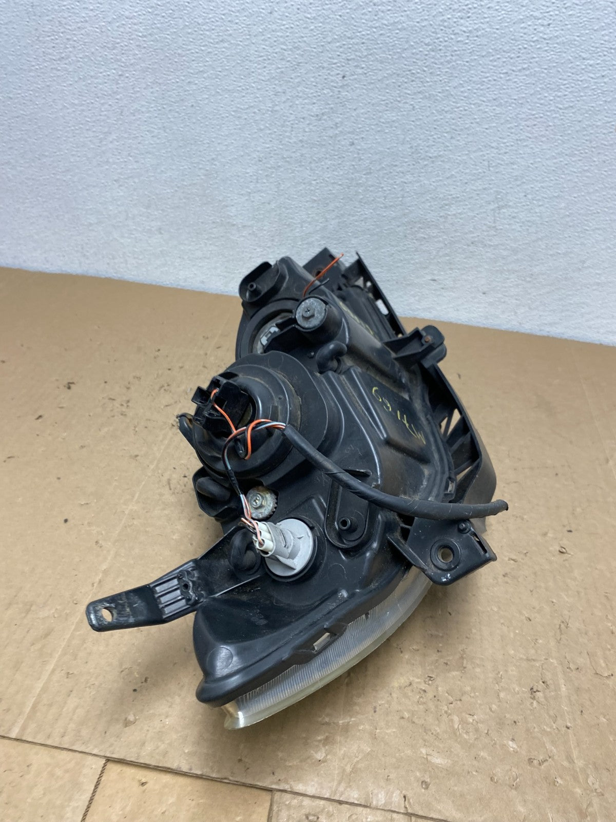 2004 to 2009 Mazda 3 Sedan Left Driver LH Side Headlight AC6000 DW9