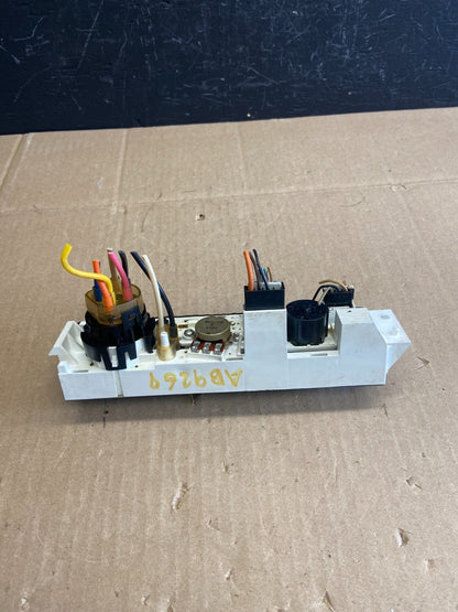 2001 - 2007 GMC Chevrolet Express 1500 Climate Control A/C AB92693