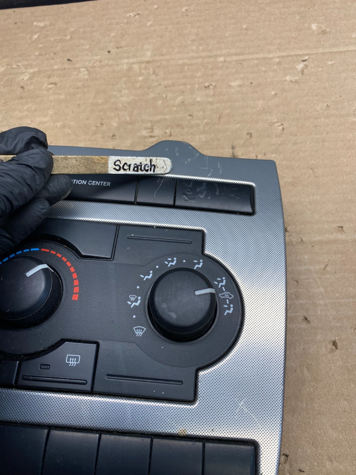 2005 2006 2007 Jeep Commander Grand Cherokee A/C Climate Control Bezel ag8444 DG1